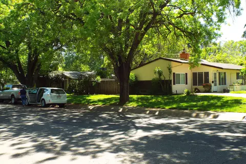 2154 Paris Ave, Redding, CA 96001 photo 5