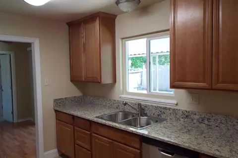 2154 Paris Ave, Redding, CA 96001 photo 40