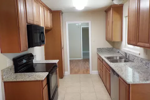 2154 Paris Ave, Redding, CA 96001 photo 38