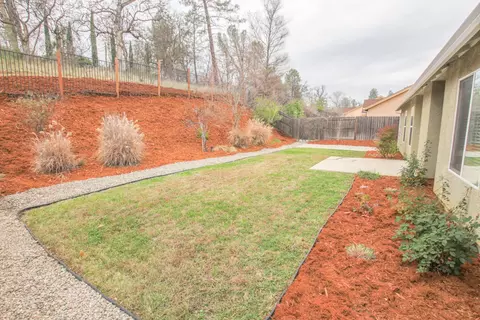 644 Valleybrook Dr, Redding, CA 96003 photo 17