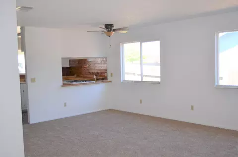 2590 Toyon St, Anderson, CA 96007 photo 2
