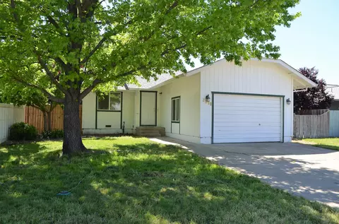 2590 Toyon St, Anderson, CA 96007 photo 1