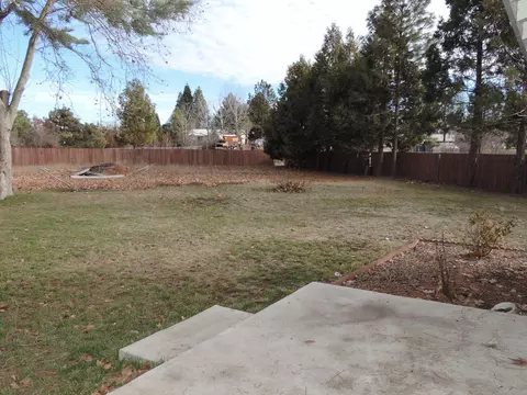 25741 Saddle View Ct, Fall River Mills, CA 96028 photo 31