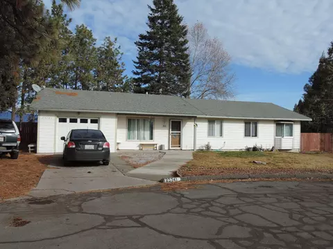 25741 Saddle View Ct, Fall River Mills, CA 96028 photo 2