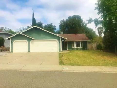 4484 Moyvane Dr, Redding, CA 96001 photo 1