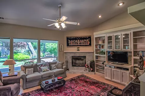 6631 Riata Dr, Redding, CA 96002 photo 9