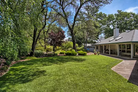 6631 Riata Dr, Redding, CA 96002 photo 37