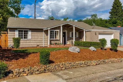 2153 Canal Dr, Redding, CA 96001 photo 1