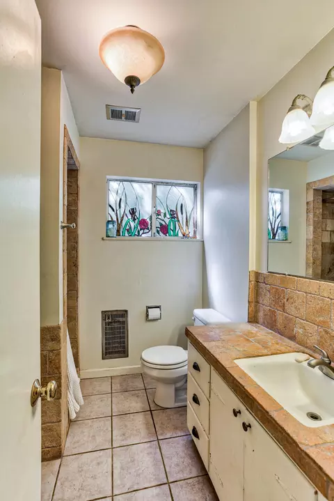 2153 Canal Dr, Redding, CA 96001 photo 25
