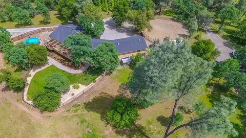 21019 Red Hawk Ln, Redding, CA 96003 photo 28