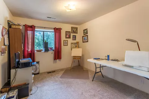 21019 Red Hawk Ln, Redding, CA 96003 photo 15