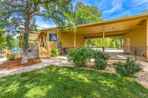 21019 Red Hawk Ln, Redding, CA 96003 photo 21