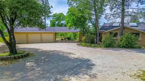 21019 Red Hawk Ln, Redding, CA 96003 photo 34