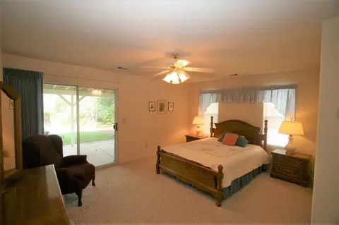 11446 Wales Dr, Redding, CA 96003 photo 14