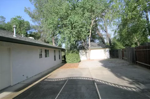 11446 Wales Dr, Redding, CA 96003 photo 24