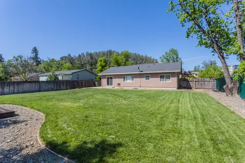 4925 Cedars Rd, Redding, CA 96001 photo 16