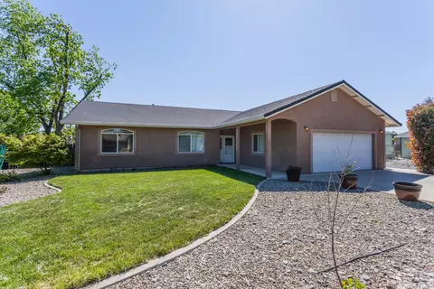 4925 Cedars Rd, Redding, CA 96001 photo 2