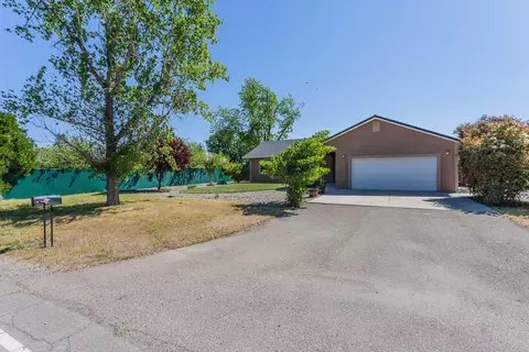4925 Cedars Rd, Redding, CA 96001 photo 1