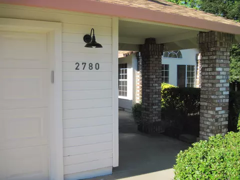 2780 Howard Dr, Redding, CA 96001 photo 3