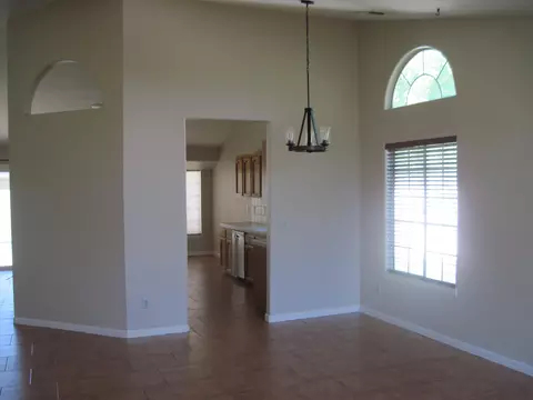 2780 Howard Dr, Redding, CA 96001 photo 8