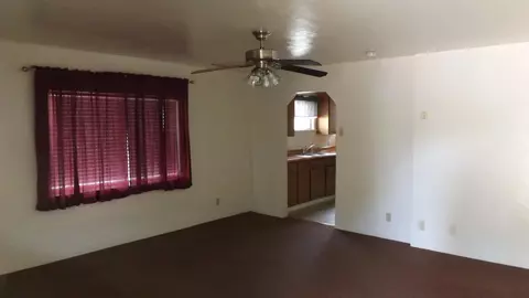 2747 Leland Ave, Redding, CA 96001 photo 10