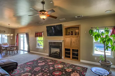 2155 Terra Nova Dr, Redding, CA 96003 photo 16