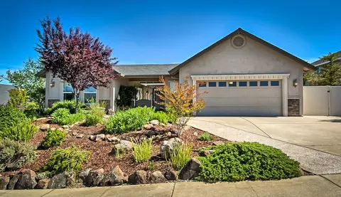 2155 Terra Nova Dr, Redding, CA 96003 photo 1