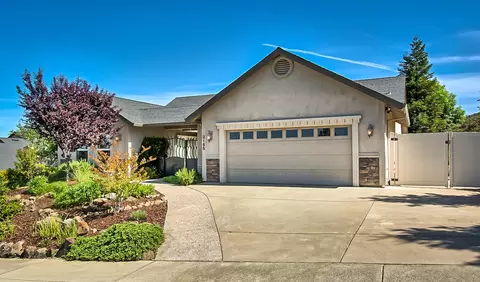 2155 Terra Nova Dr, Redding, CA 96003 photo 6