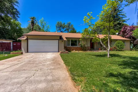 4552 Alta Mesa Dr, Redding, CA 96002 photo 1