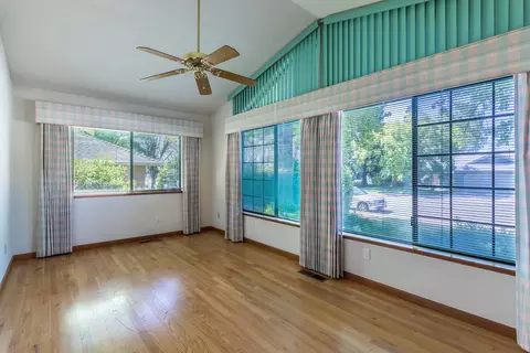 2884 Howard Dr, Redding, CA 96001 photo 25