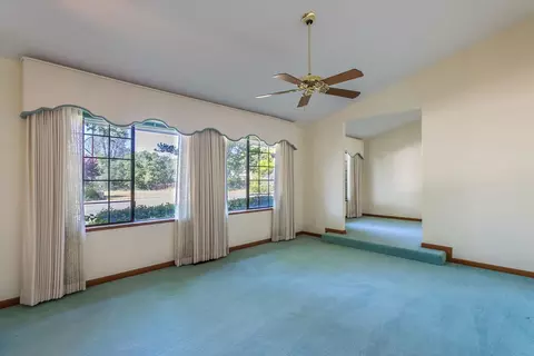 2884 Howard Dr, Redding, CA 96001 photo 9