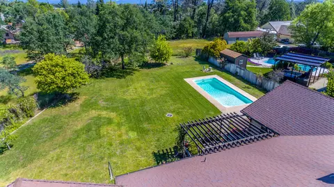 2884 Howard Dr, Redding, CA 96001 photo 36