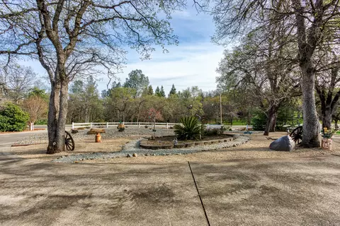 15756 Montgomery Ranch Rd, Redding, CA 96001 photo 7