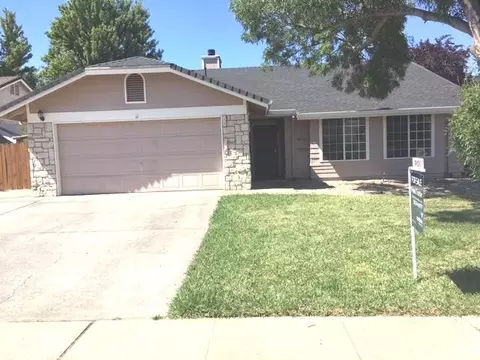 1972 Yahi Ln, Redding, CA 96002 photo 1