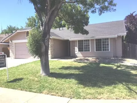 1972 Yahi Ln, Redding, CA 96002 photo 2