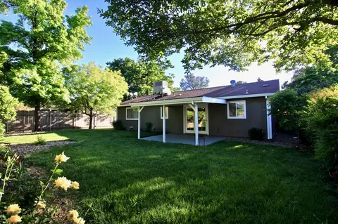3819 Sunwood Dr, Redding, CA 96002 photo 16