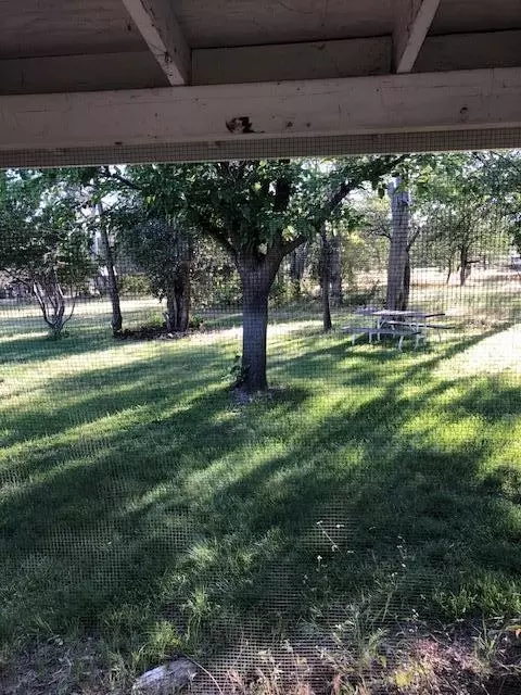 9754 Old Oregon Trl, Redding, CA 96003 photo 3