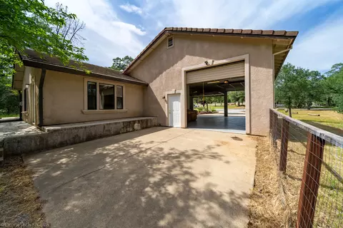 20211 Los Palos Dr, Redding, CA 96003 photo 41