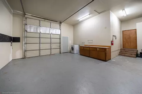 20211 Los Palos Dr, Redding, CA 96003 photo 48
