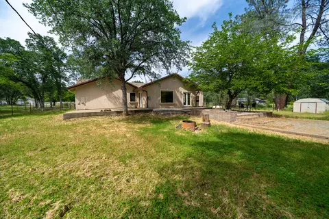 20211 Los Palos Dr, Redding, CA 96003 photo 34
