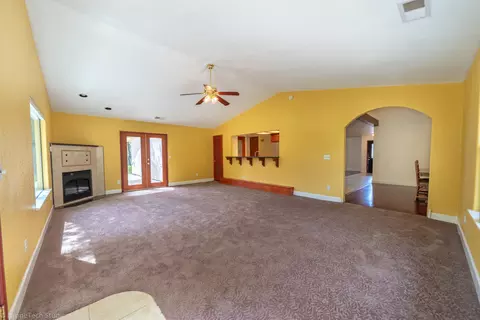 20211 Los Palos Dr, Redding, CA 96003 photo 16