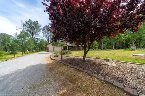20211 Los Palos Dr, Redding, CA 96003 photo 51