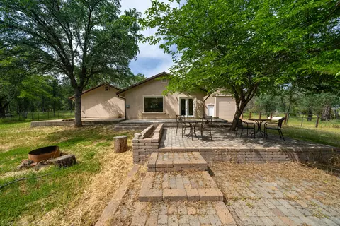 20211 Los Palos Dr, Redding, CA 96003 photo 33