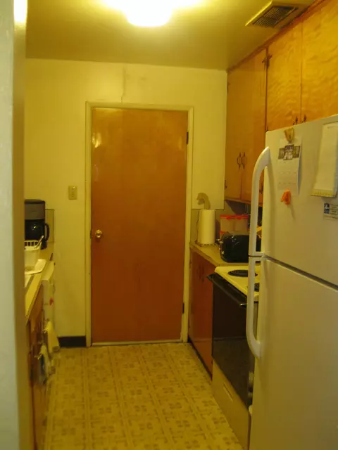 827 West St, Redding, CA 96001 photo 2