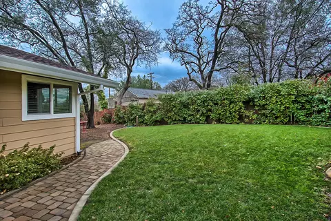 2561 Shasta St, Redding, CA 96001 photo 34