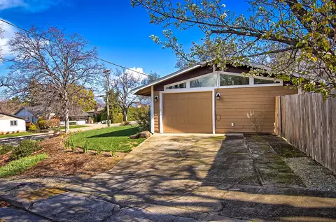 2561 Shasta St, Redding, CA 96001 photo 43