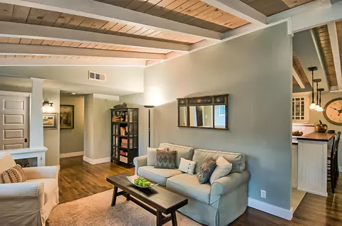 2561 Shasta St, Redding, CA 96001 photo 3