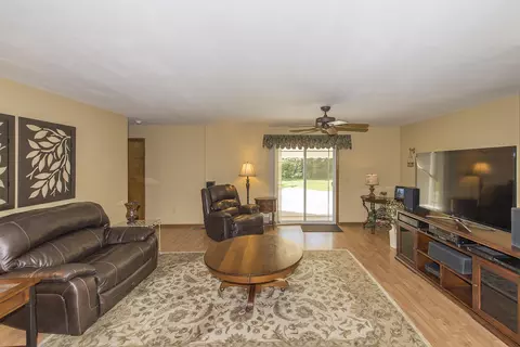 4377 Carlow Way, Redding, CA 96001 photo 4