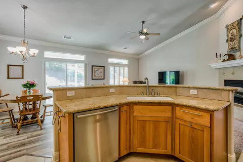 486 River Park Dr, Redding, CA 96003 photo 18