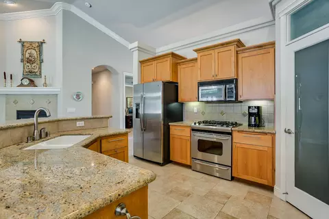 486 River Park Dr, Redding, CA 96003 photo 16